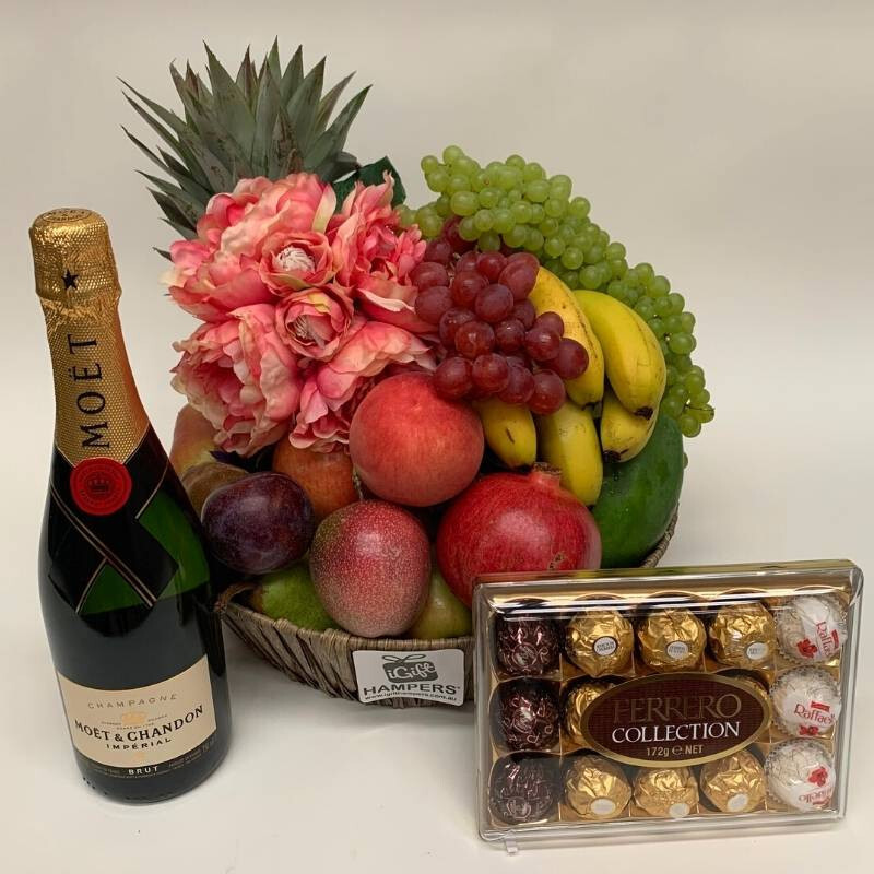 sending champagne as a gift